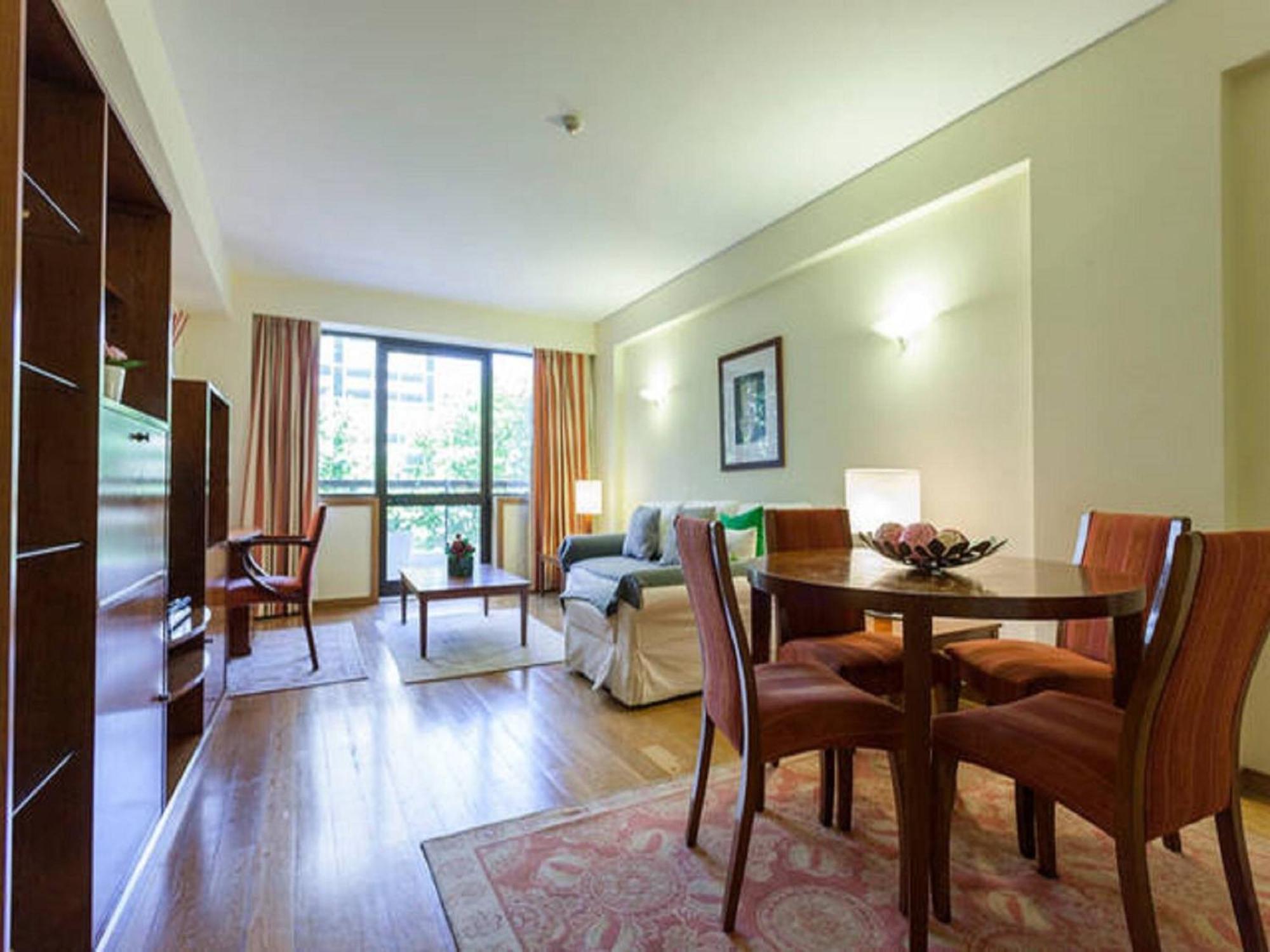 Apartment In The Heart Of Lisbon-altis Lissabon